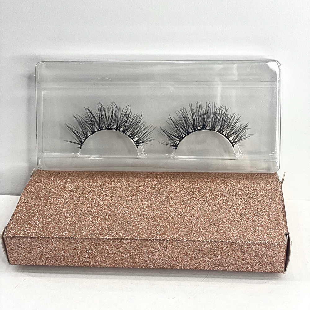 Lashes - Kiatzu - Picture 2 of 3